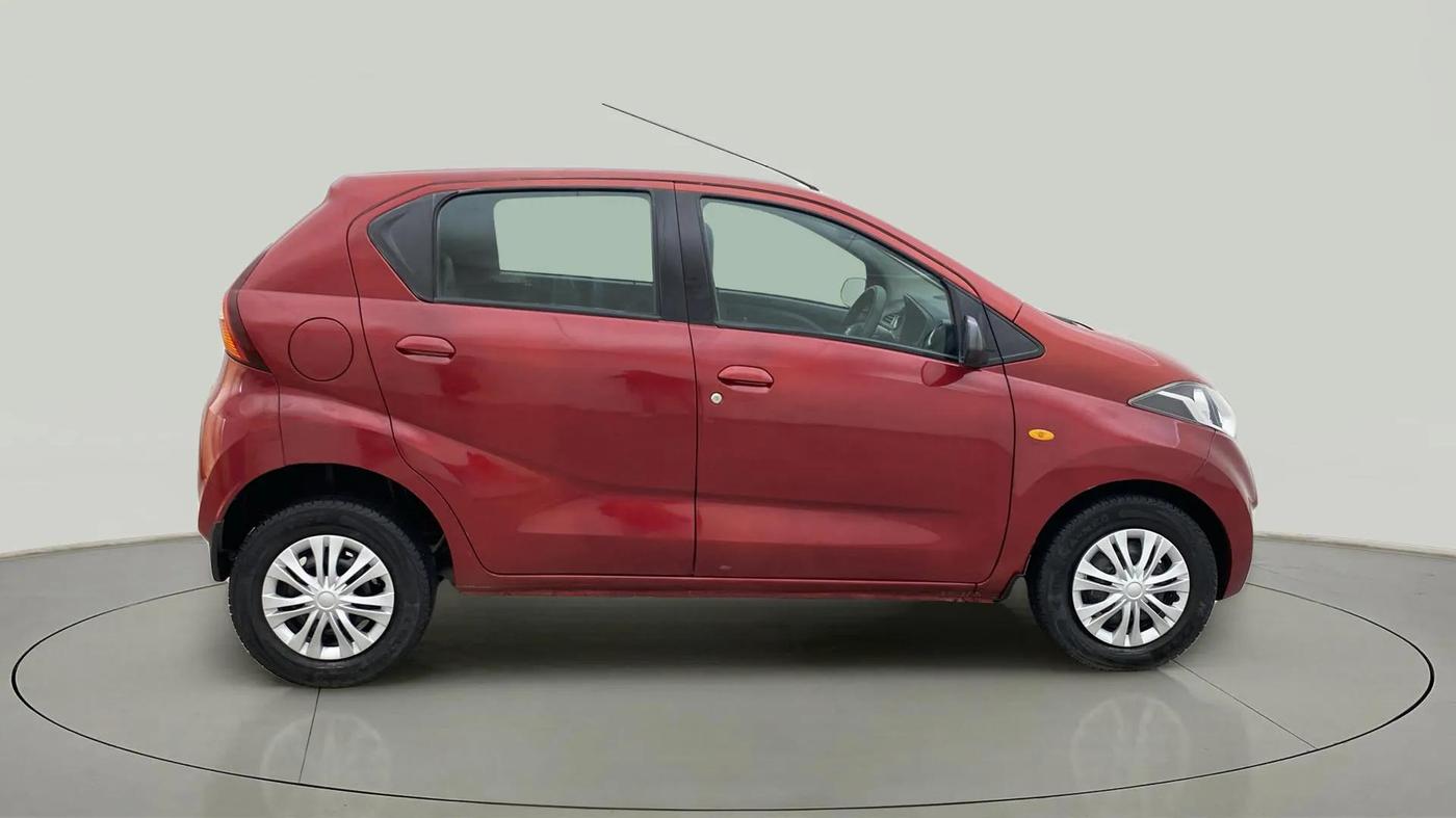 2019 Datsun Redi Go S, Petrol, Manual, 56,843 km, Right Side View