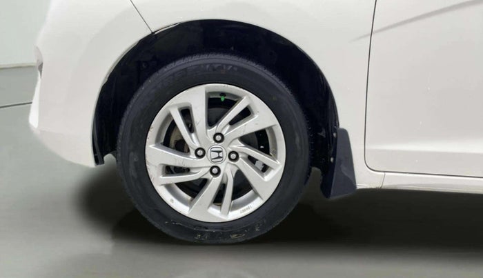 2016 Honda Jazz 1.2L I-VTEC V, CNG, Manual, 1,30,574 km, Left Front Wheel