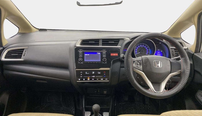2016 Honda Jazz 1.2L I-VTEC V, CNG, Manual, 1,30,574 km, Dashboard