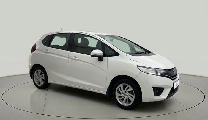 2016 Honda Jazz 1.2L I-VTEC V, CNG, Manual, 1,30,574 km, Right Front Diagonal