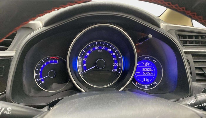 2016 Honda Jazz 1.2L I-VTEC V, CNG, Manual, 1,30,574 km, Odometer Image