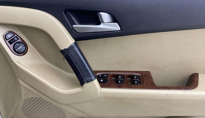 2019 Hyundai Creta SX 1.6 PETROL, Petrol, Manual, 33,476 km, Driver Side Door Panels Control
