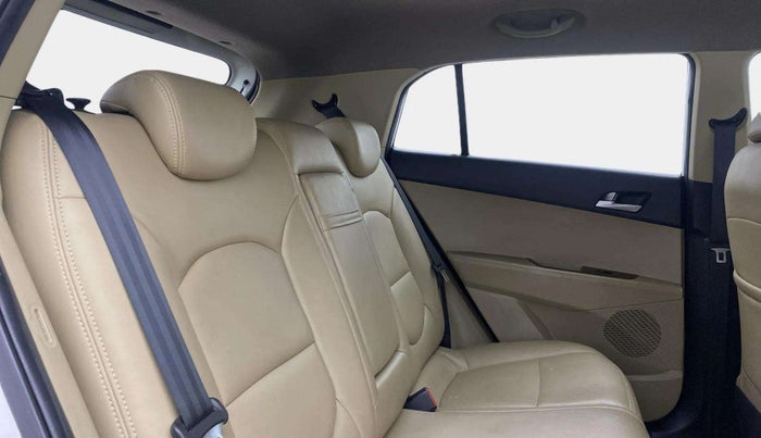 2019 Hyundai Creta SX 1.6 PETROL, Petrol, Manual, 33,476 km, Right Side Rear Door Cabin