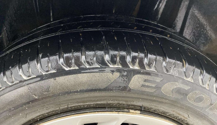 2021 Maruti Ertiga VXI SHVS, Petrol, Manual, 44,526 km, Left Rear Tyre Tread