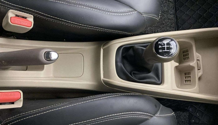 2021 Maruti Ertiga VXI SHVS, Petrol, Manual, 44,526 km, Gear Lever