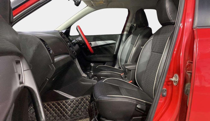 2020 Maruti Vitara Brezza ZXI PLUS DUAL TONE, Petrol, Manual, 50,270 km, Right Side Front Door Cabin