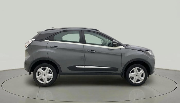 2022 Tata NEXON XZ PETROL, CNG, Manual, 33,390 km, Right Side View
