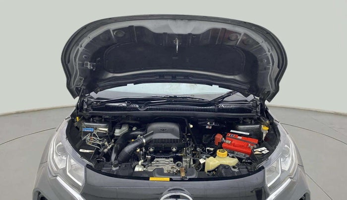 2022 Tata NEXON XZ PETROL, CNG, Manual, 33,390 km, Open Bonet