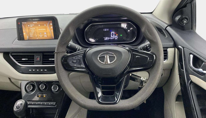 2022 Tata NEXON XZ PETROL, CNG, Manual, 33,390 km, Steering Wheel Close Up