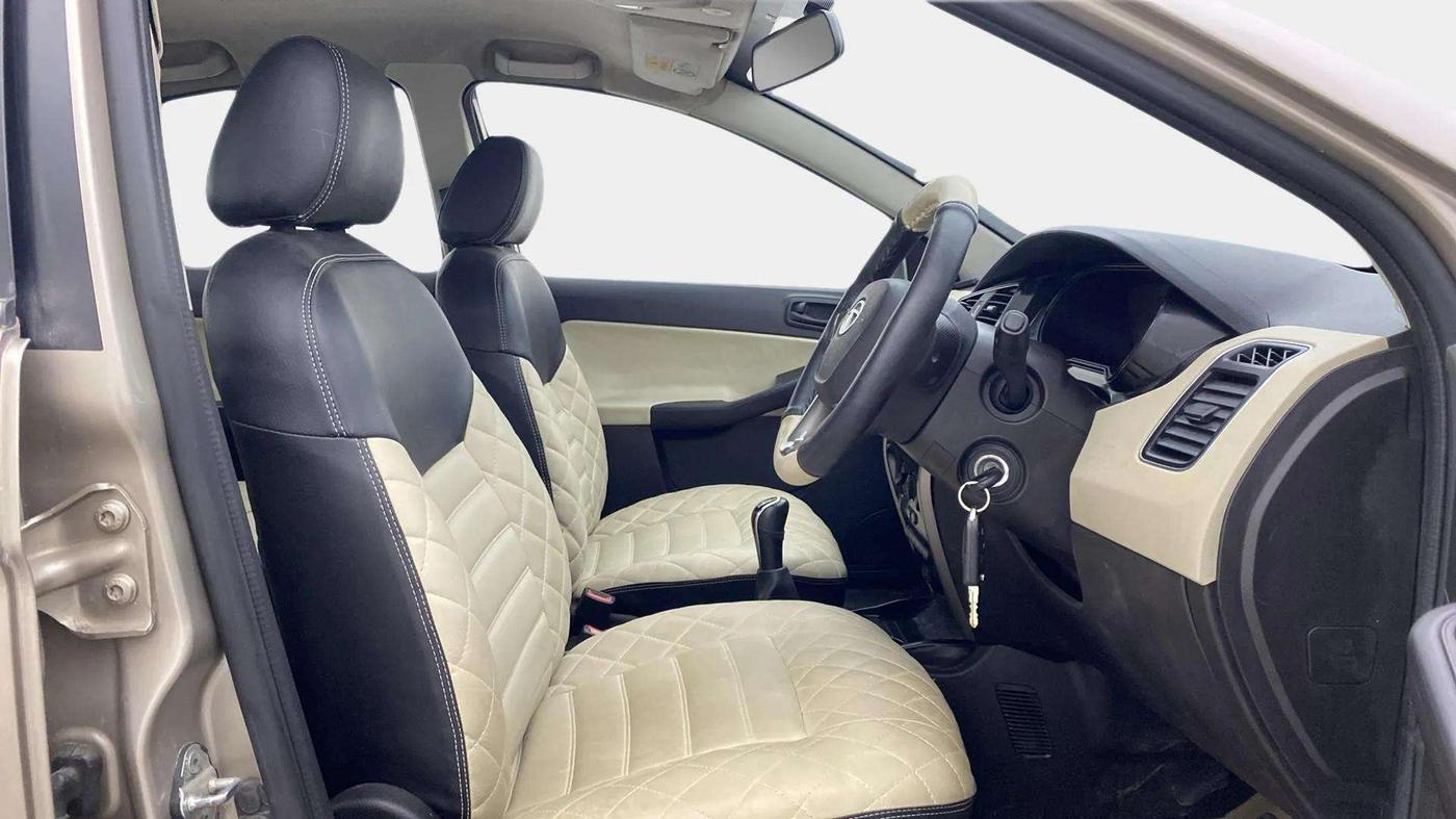 2015 Tata Zest XMS 75PS DIESEL, Diesel, Manual, 1,36,337 km, Right Side Front Door Cabin