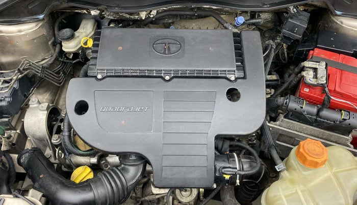 2015 Tata Zest XMS 75PS DIESEL, Diesel, Manual, 1,36,337 km, Engine View
