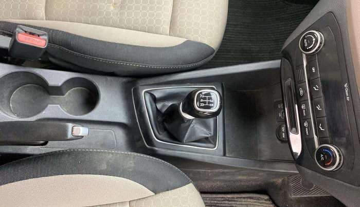 2015 Hyundai Elite i20 ASTA 1.2, Petrol, Manual, 76,086 km, Gear Lever