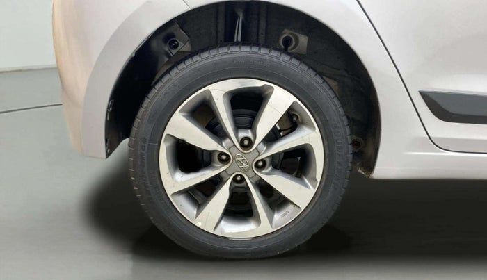 2015 Hyundai Elite i20 ASTA 1.2, Petrol, Manual, 76,086 km, Right Rear Wheel