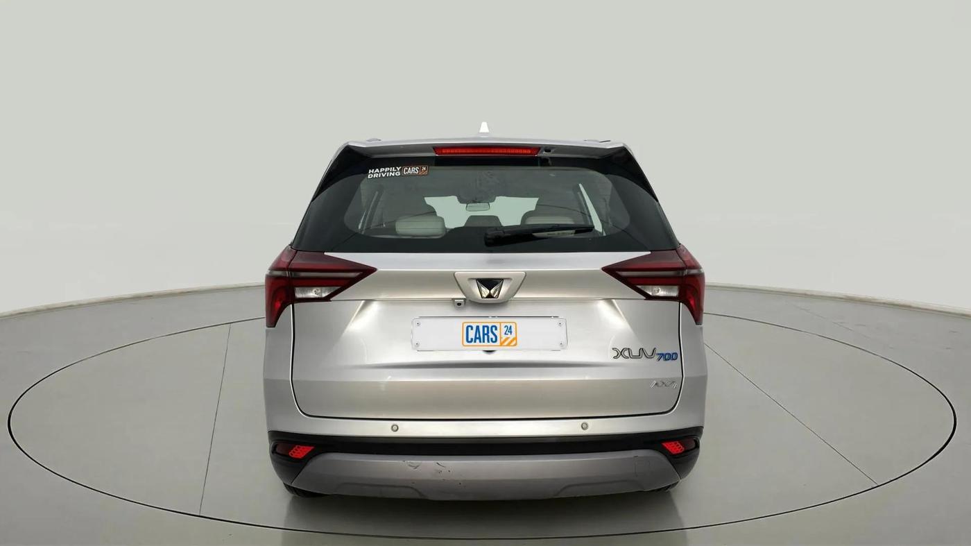 2023 Mahindra XUV700 AX 7 LUXURY P AT 7 STR, Petrol, Automatic, 19,311 km, Back/Rear