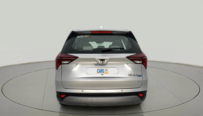 2023 Mahindra XUV700 AX 7 LUXURY P AT 7 STR, Petrol, Automatic, 19,218 km, Back/Rear
