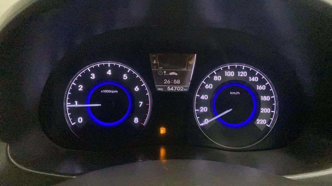 2014 Hyundai Verna FLUIDIC 1.6 VTVT SX OPT, CNG, Manual, 54,701 km, Odometer Image
