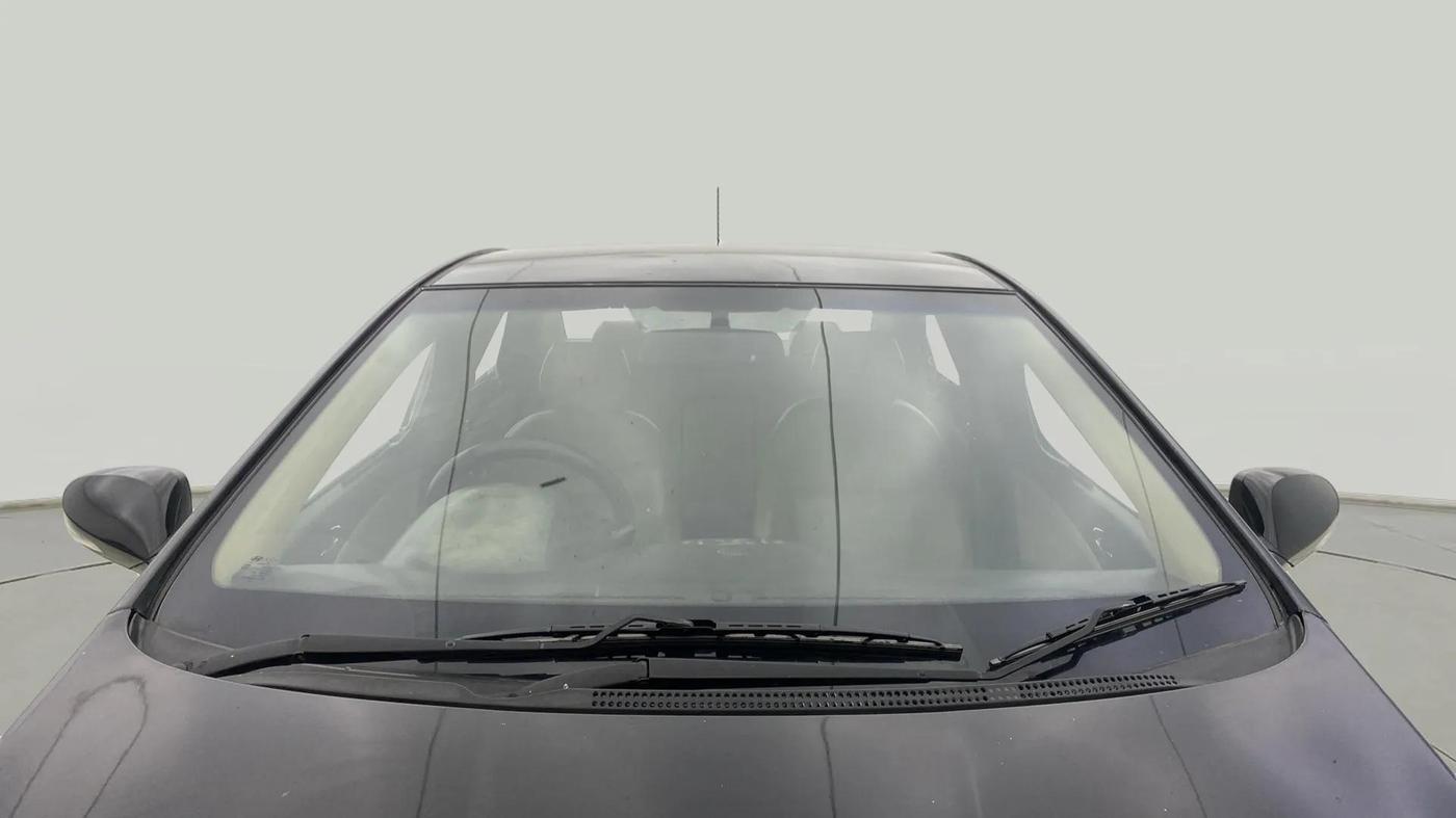 2014 Hyundai Verna FLUIDIC 1.6 VTVT SX OPT, CNG, Manual, 54,701 km, Front Windshield