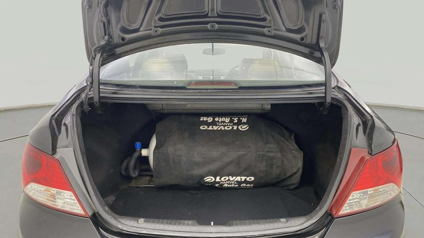 2014 Hyundai Verna FLUIDIC 1.6 VTVT SX OPT, CNG, Manual, 54,701 km, Boot Open Zoomed View
