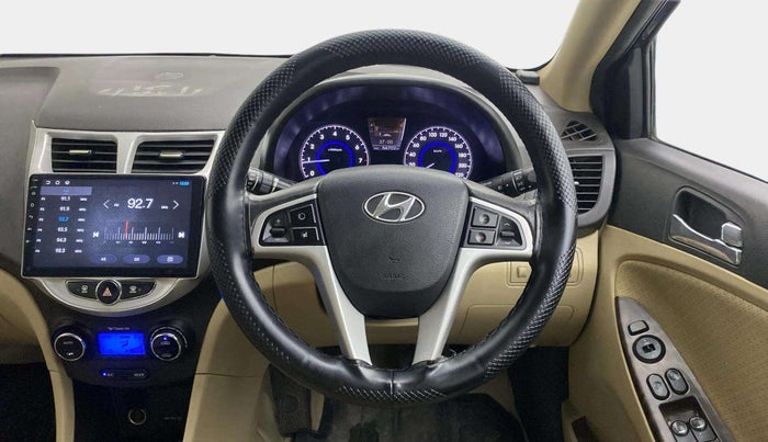 2014 Hyundai Verna FLUIDIC 1.6 VTVT SX OPT, CNG, Manual, 54,701 km, Steering Wheel Close Up