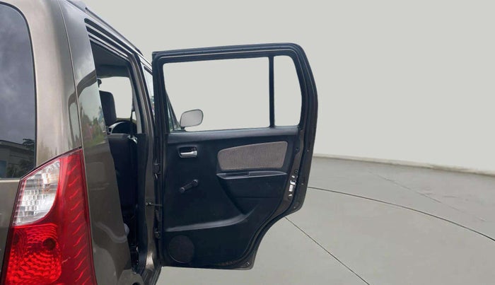 2013 Maruti Wagon R 1.0 LXI, Petrol, Manual, 67,418 km, RHS Rear Door