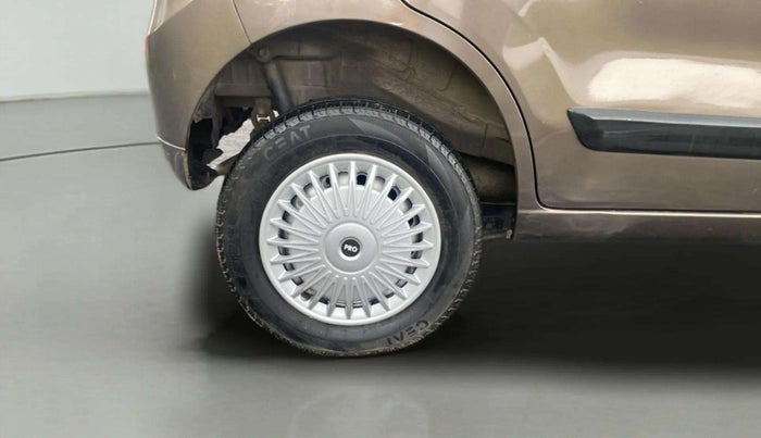 2013 Maruti Wagon R 1.0 LXI, Petrol, Manual, 67,418 km, Right Rear Wheel