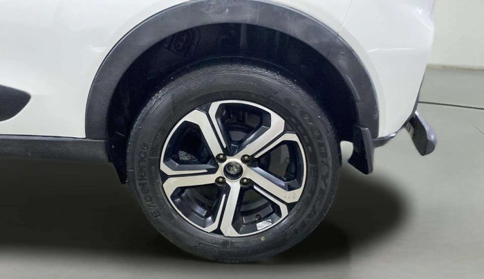 2022 Tata NEXON XZ PLUS PETROL SUNROOF, Petrol, Manual, 35,778 km, Left Rear Wheel