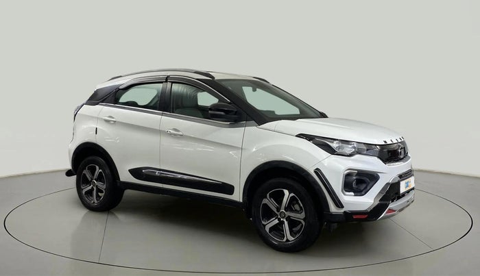 2022 Tata NEXON XZ PLUS PETROL SUNROOF, Petrol, Manual, 35,778 km, Right Front Diagonal