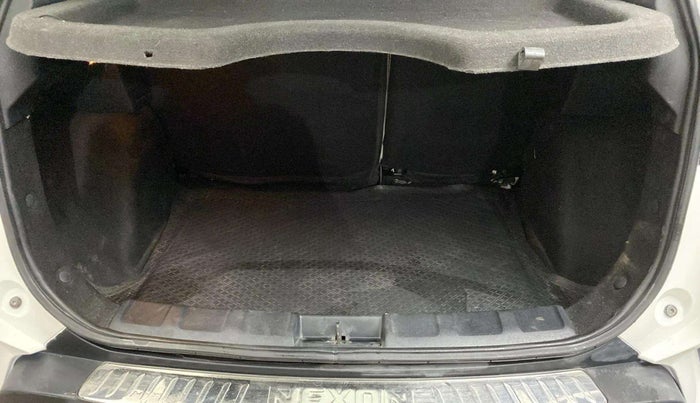 2022 Tata NEXON XZ PLUS PETROL SUNROOF, Petrol, Manual, 35,778 km, Boot Inside