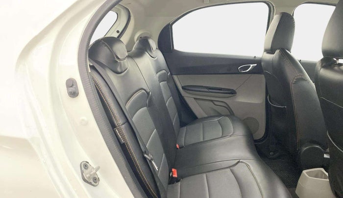2018 Tata Tiago XZ PETROL, CNG, Manual, 63,002 km, Right Side Rear Door Cabin