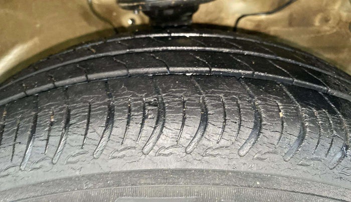 2021 Maruti S PRESSO VXI+, Petrol, Manual, 28,027 km, Right Front Tyre Tread