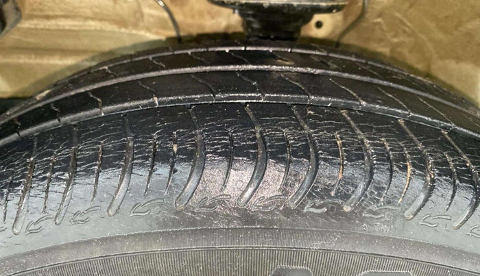 2021 Maruti S PRESSO VXI+, Petrol, Manual, 28,027 km, Left Front Tyre Tread