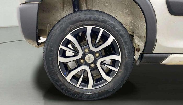 2021 Maruti S PRESSO VXI+, Petrol, Manual, 28,027 km, Right Rear Wheel