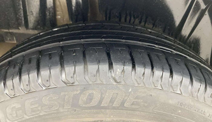 2021 Maruti Ertiga ZXI AT SHVS, Petrol, Automatic, 65,152 km, Right Rear Tyre Tread