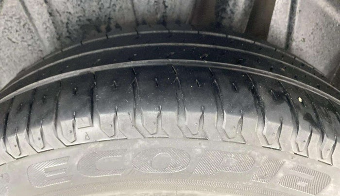 2021 Maruti Ertiga ZXI AT SHVS, Petrol, Automatic, 65,152 km, Left Rear Tyre Tread
