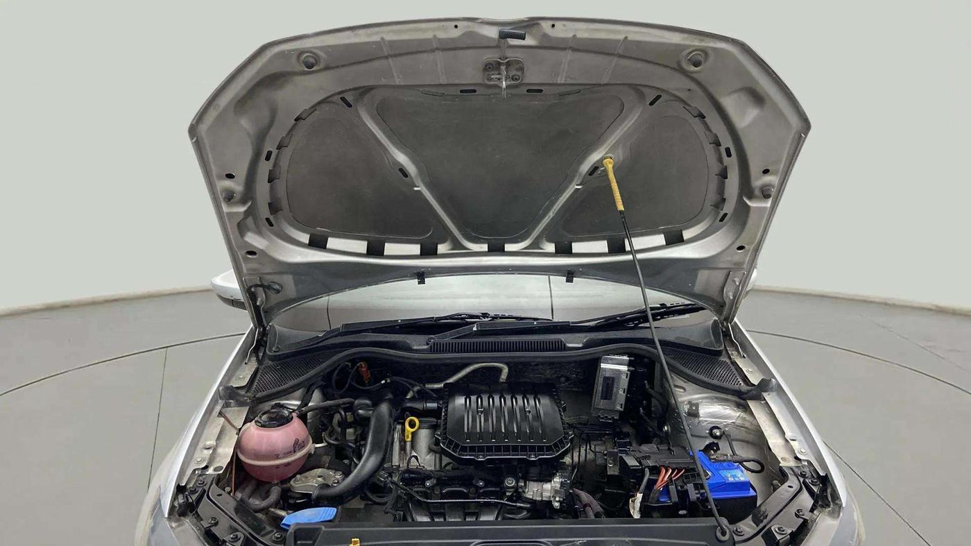 2018 Volkswagen Ameo COMFORTLINE 1.0L, Petrol, Manual, 64,284 km, Open Bonet