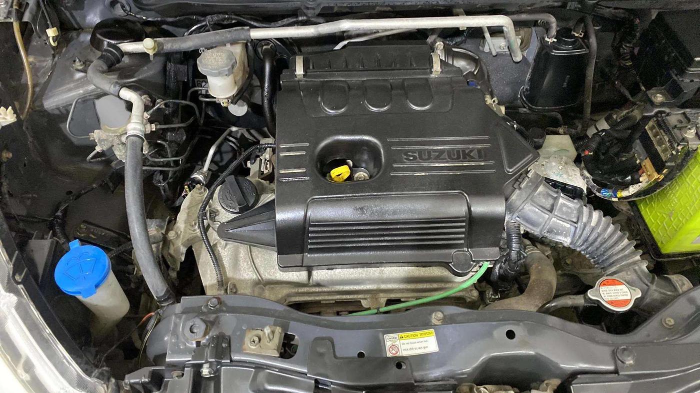 2017 Maruti Celerio VXI AMT, Petrol, Automatic, 7,165 km, Engine View - Right
