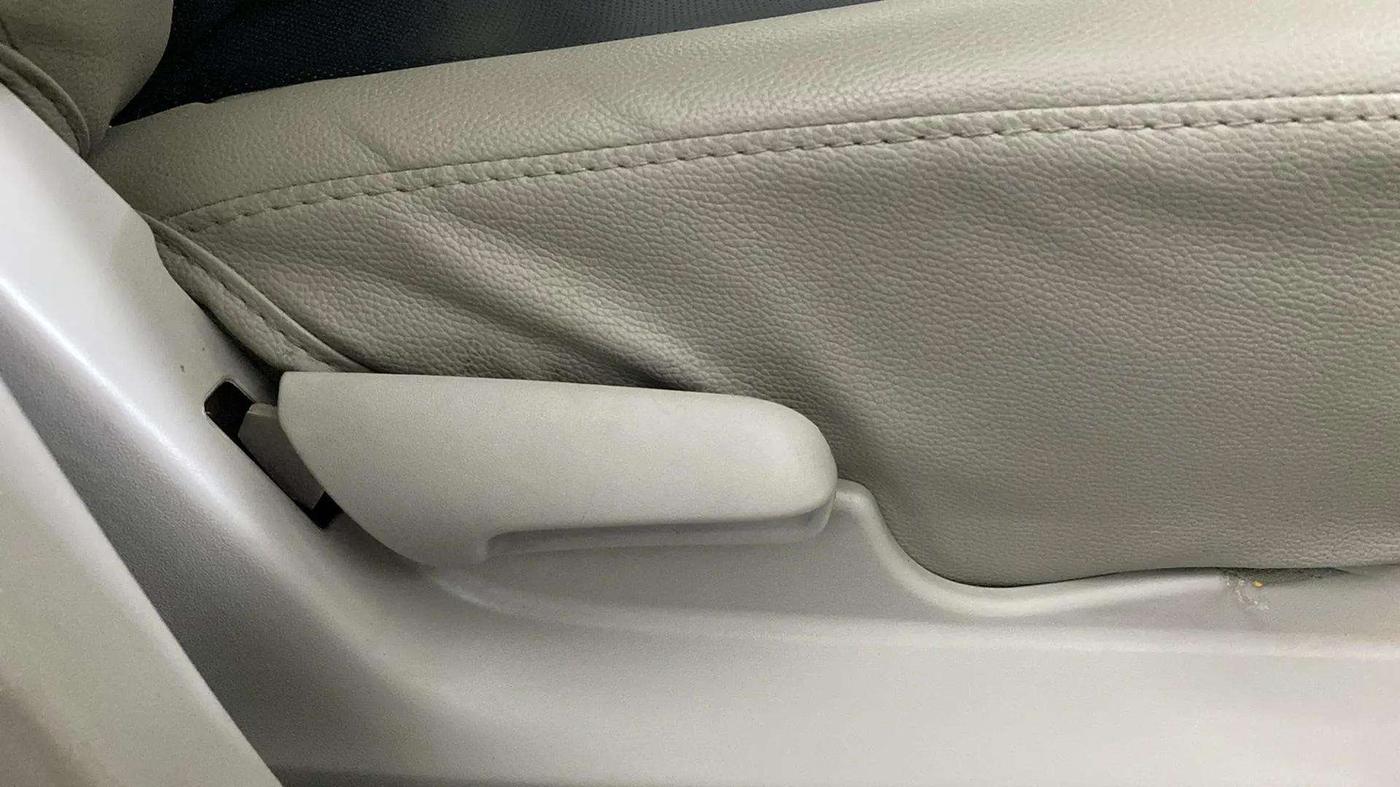 2017 Maruti Celerio VXI AMT, Petrol, Automatic, 7,165 km, Driver Side Adjustment Panel