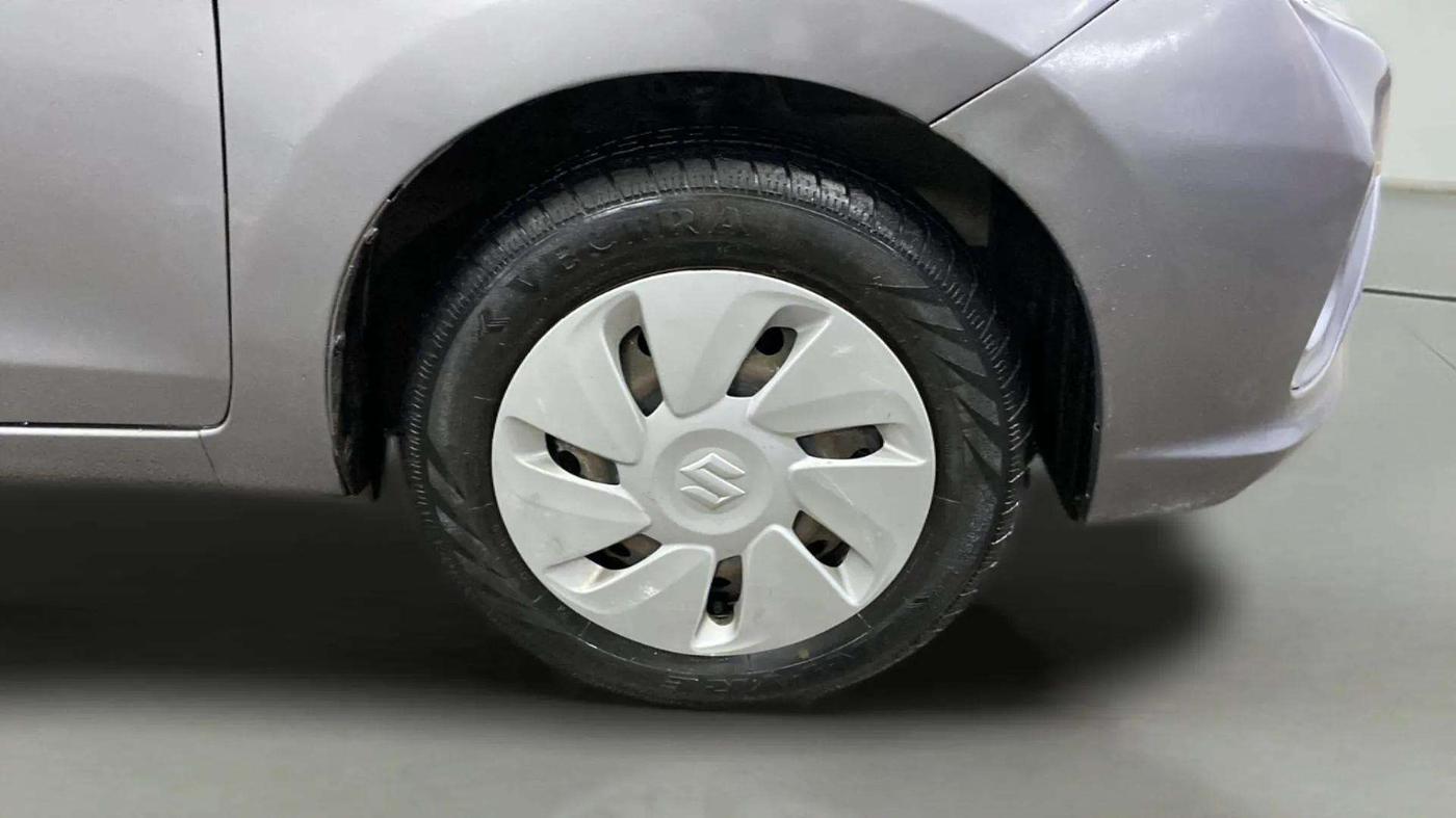 2017 Maruti Celerio VXI AMT, Petrol, Automatic, 7,165 km, Right Front Wheel