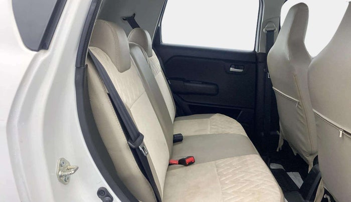 2023 Maruti New Wagon-R VXI 1.0 AMT, Petrol, Automatic, 13,586 km, Right Side Rear Door Cabin