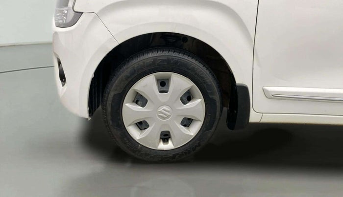 2023 Maruti New Wagon-R VXI 1.0 AMT, Petrol, Automatic, 13,586 km, Left Front Wheel