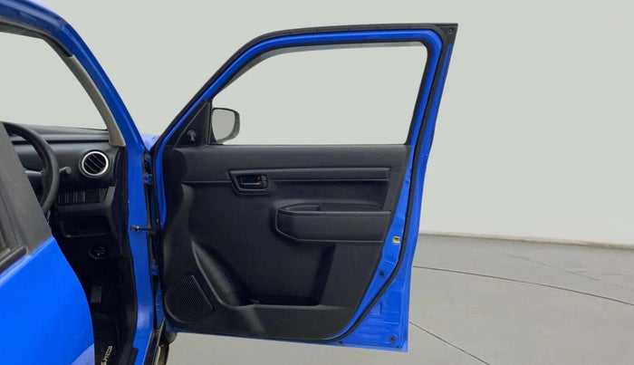 2021 Maruti S PRESSO VXI PLUS AMT, Petrol, Automatic, 21,912 km, RHS Front Door