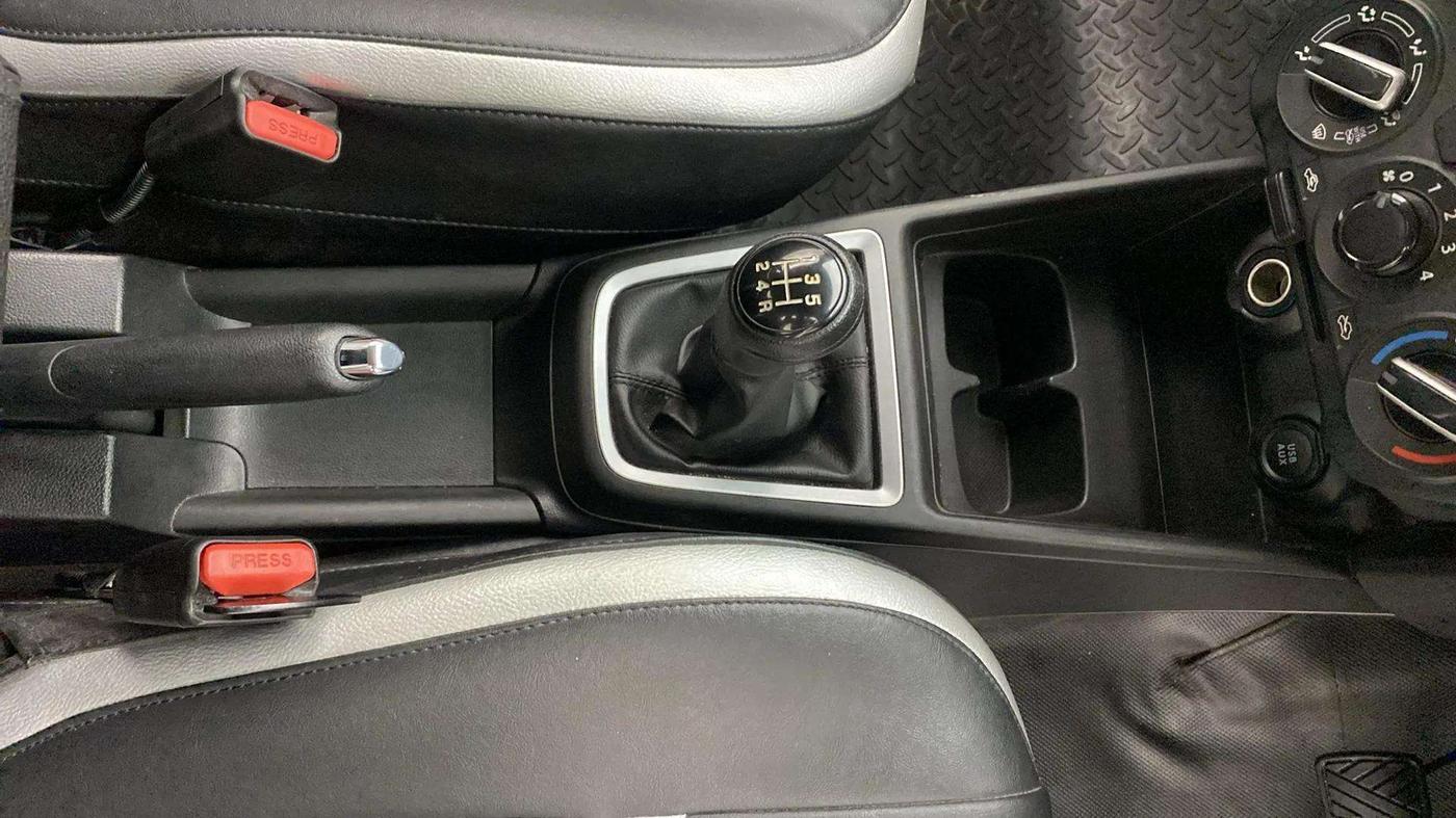 2023 Maruti Swift VXI CNG, CNG, Manual, 42,482 km, Gear Lever