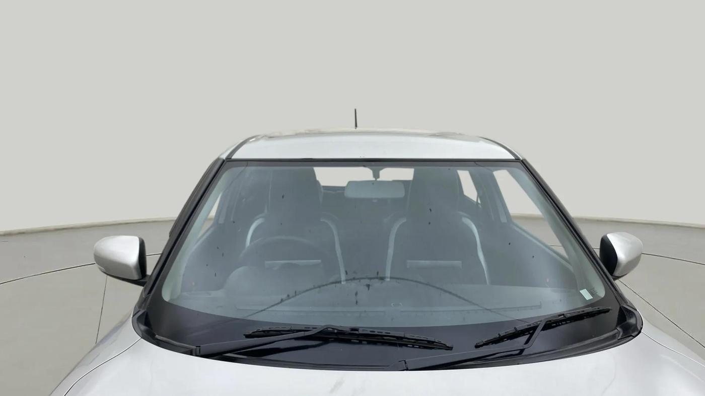 2023 Maruti Swift VXI CNG, CNG, Manual, 42,482 km, Front Windshield
