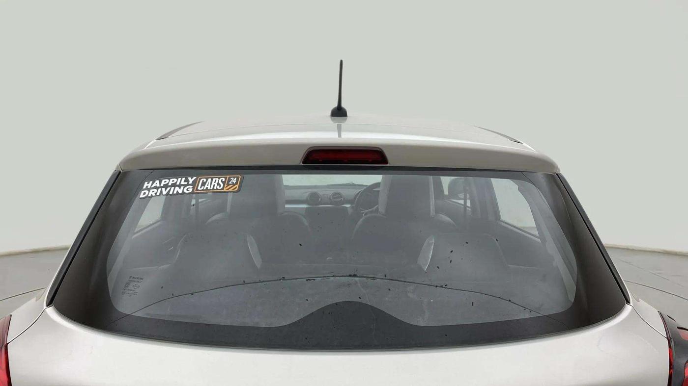 2023 Maruti Swift VXI CNG, CNG, Manual, 42,482 km, Rear Windshield