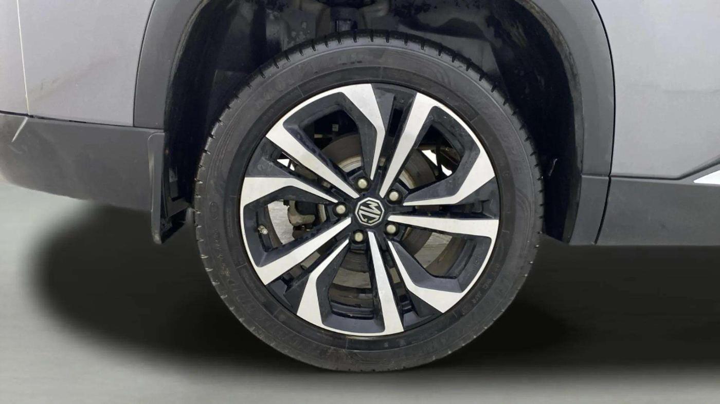 2023 MG HECTOR SMART PRO 1.5 TURBO MT PETROL, Petrol, Manual, 14,667 km, Right Rear Wheel
