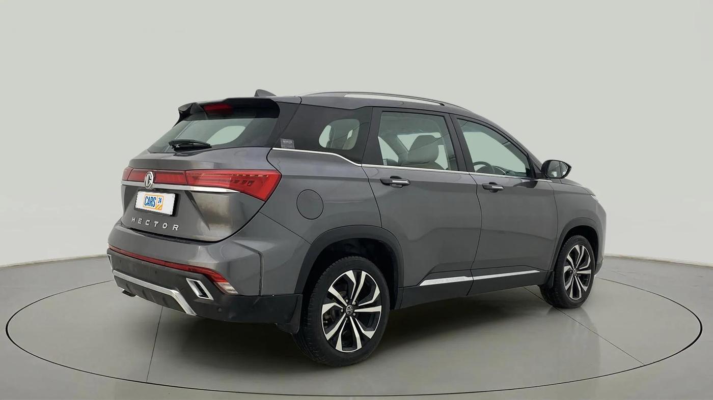 2023 MG HECTOR SMART PRO 1.5 TURBO MT PETROL, Petrol, Manual, 14,667 km, Right Back Diagonal