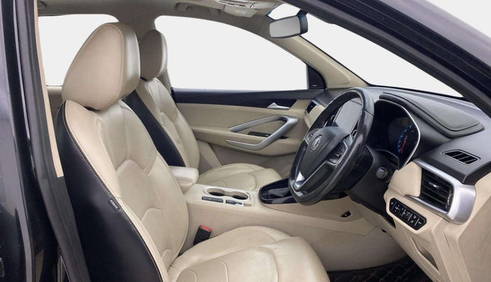 2021 MG HECTOR SHARP 1.5 PETROL CVT, Petrol, Automatic, 78,650 km, Right Side Front Door Cabin