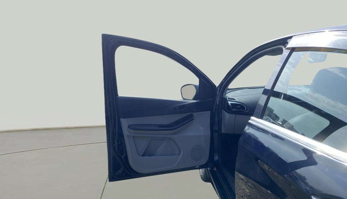 2021 Tata Tiago XT PETROL, Petrol, Manual, 43,547 km, LHS Front Door