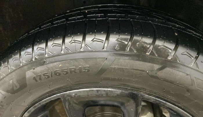 2022 Maruti IGNIS ZETA 1.2, Petrol, Manual, 65,225 km, Right Front Tyre Tread