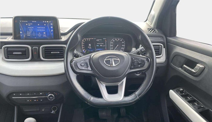 2023 Tata PUNCH CREATIVE AMT 1.2 RTN DUAL TONE, Petrol, Automatic, 50,937 km, Steering Wheel Close Up
